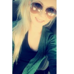 Meet your Posher, Heather